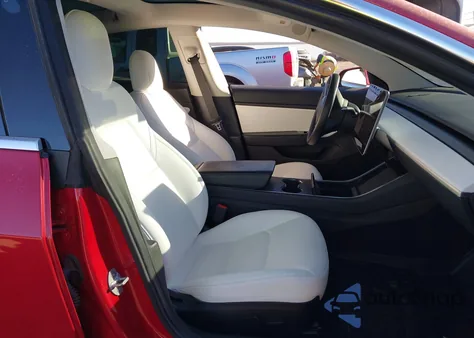 2020 Tesla Model 3 from USA, damaged, VIN 5YJ3E1EC0LF800231